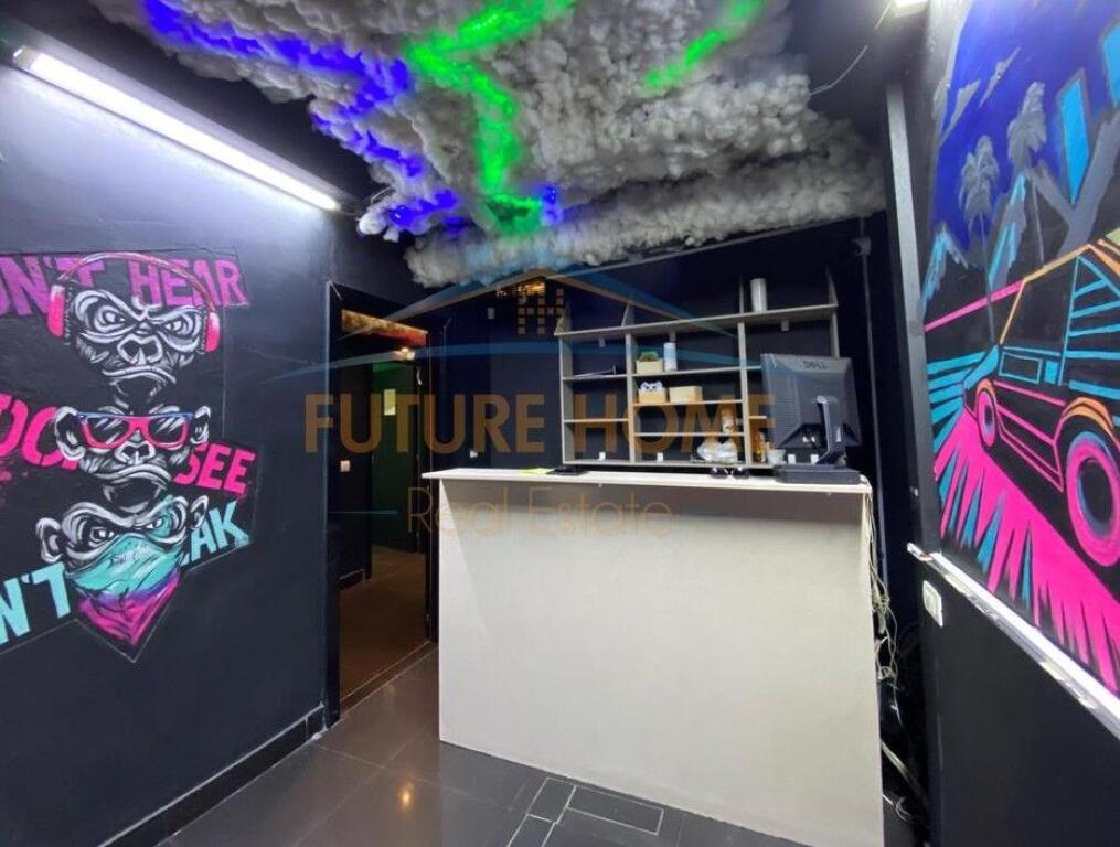 Rent, Space, Myslym Shyr.