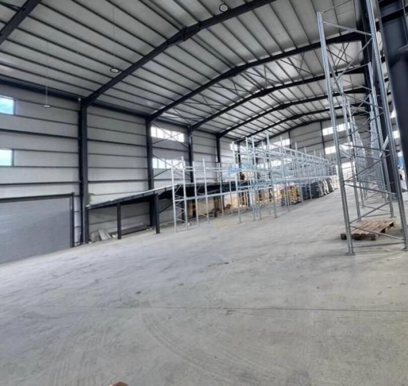 Qera – Kapanon Industrial, Vorë