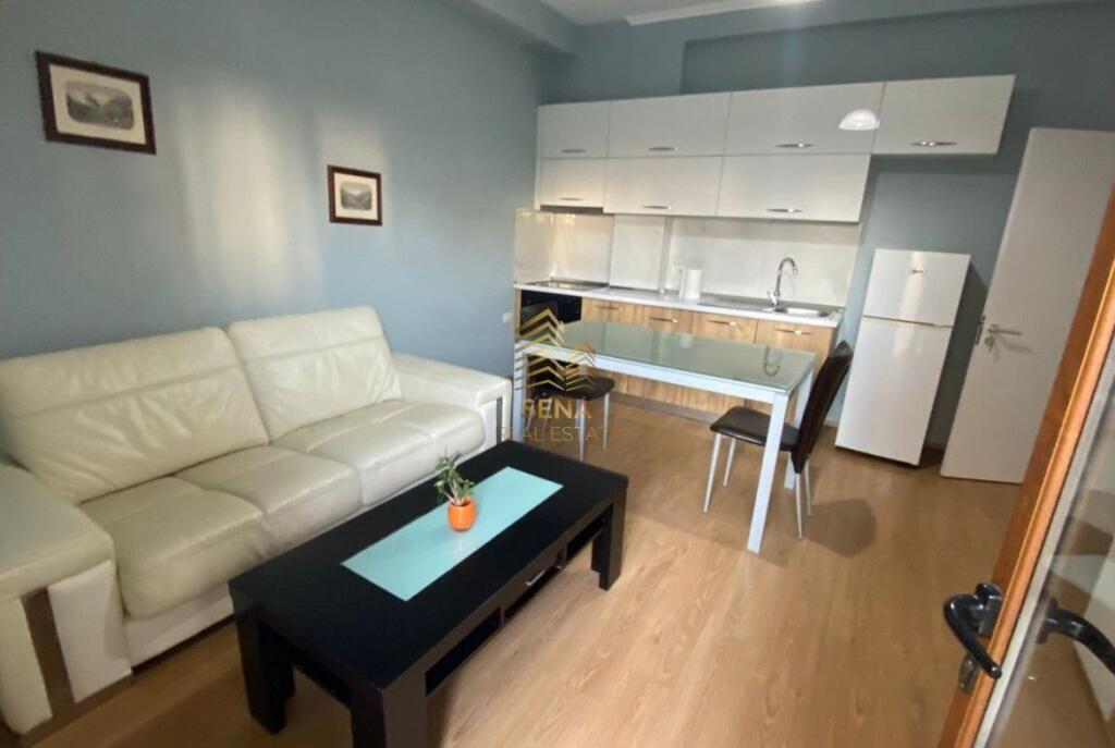 Qira, Apartament 1+1+Blk, Ali Demi, 50,000 Lek/muaj