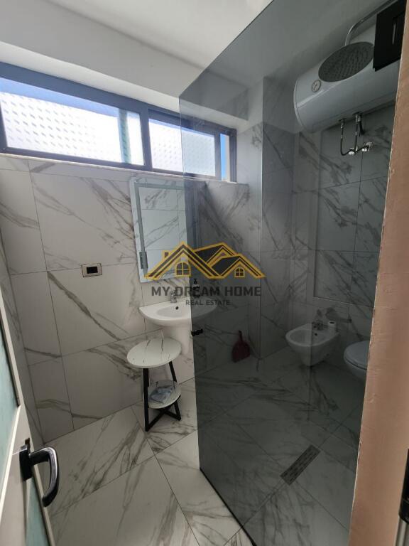 Shitet 2+1+Depo prane Drejtoria e Policisë , Durrës