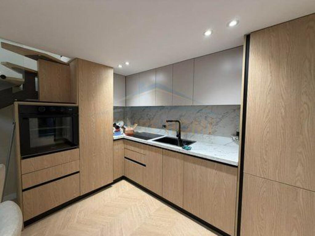 For sale, Duplex + Parking Spot, Golden Park