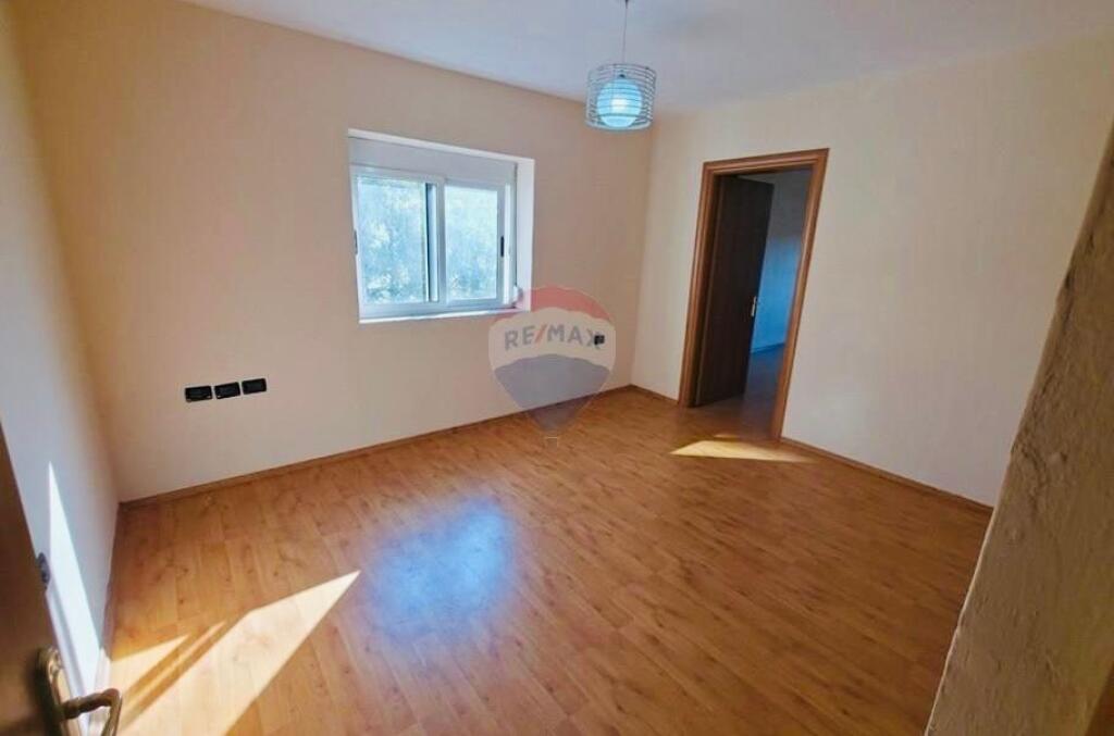 📍Apartament 1+1 Tregu i Medresese