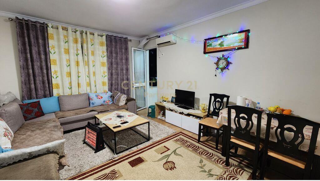 SHESIM APARTAMENT 1+1 TOTALISHT I MOBILUAR 90,000 €