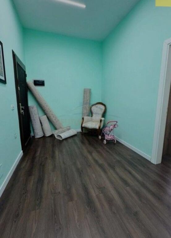 Shitet, Apartament 1+1+ Verandë,Fresk :80.73 m2 neto + 81.3 m2 verande