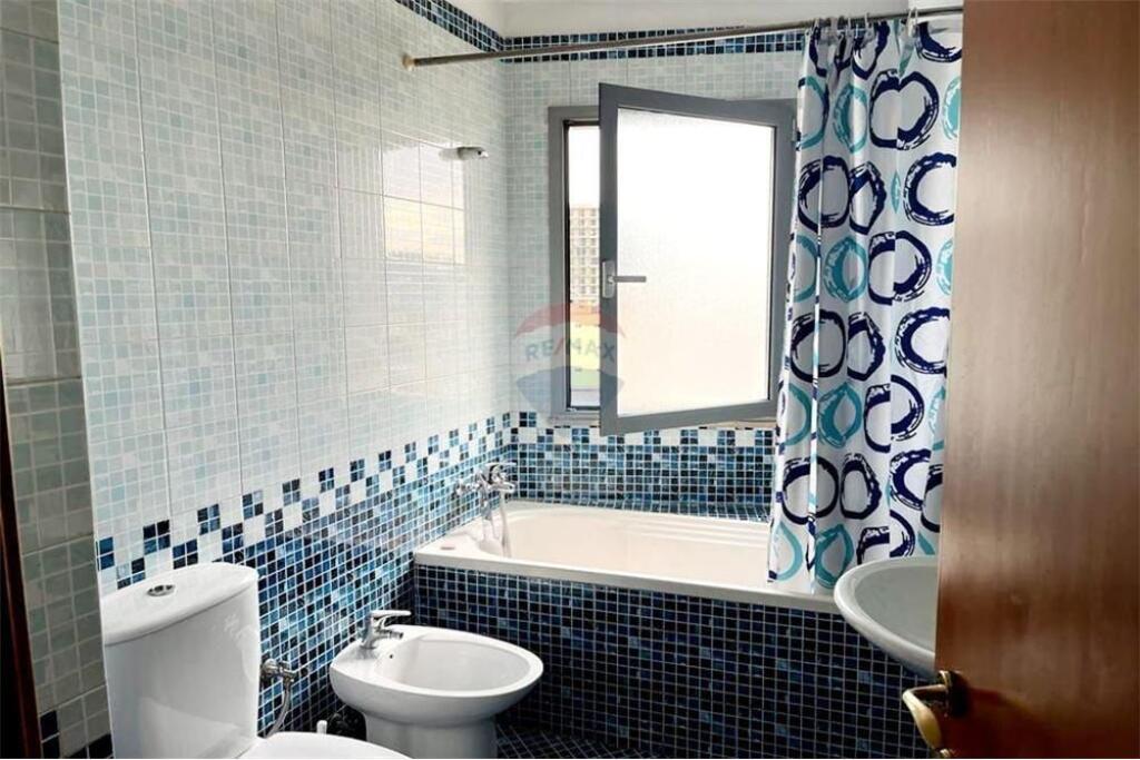 Apartament 2+1+ garazhd tek Zogu i zi