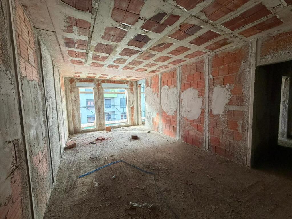 OCCASION APARTMENT 2+1 NEAR RING SIDE PASKUQAN !