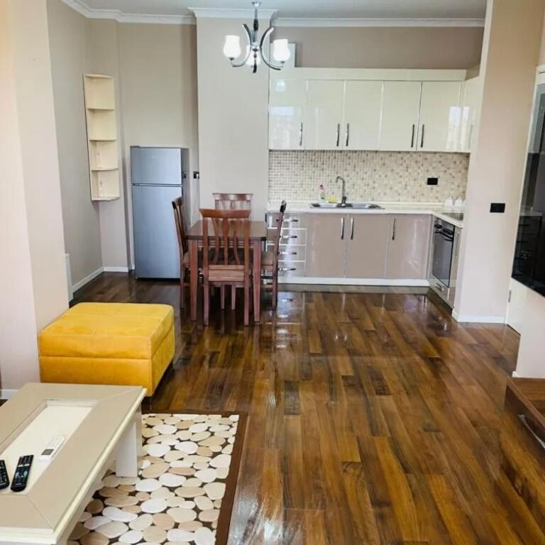 Qera | Apartament 2 + 1 | Rruga e Kosovareve | 850 €/muaj