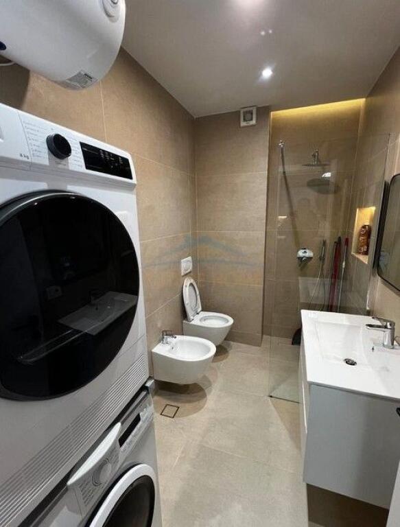 Rent, Apartment 1+1, Paris Commune, Tirana