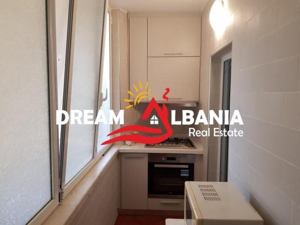 Apartament 2+1+2 me qera tek Brryli prane Maternitetit te Ri, Tirane (ID 42211348).