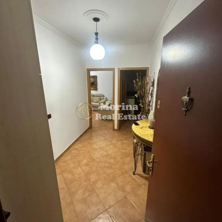 Affitto | Appartamento 1 + 1 | Camino | 400 €/mese
