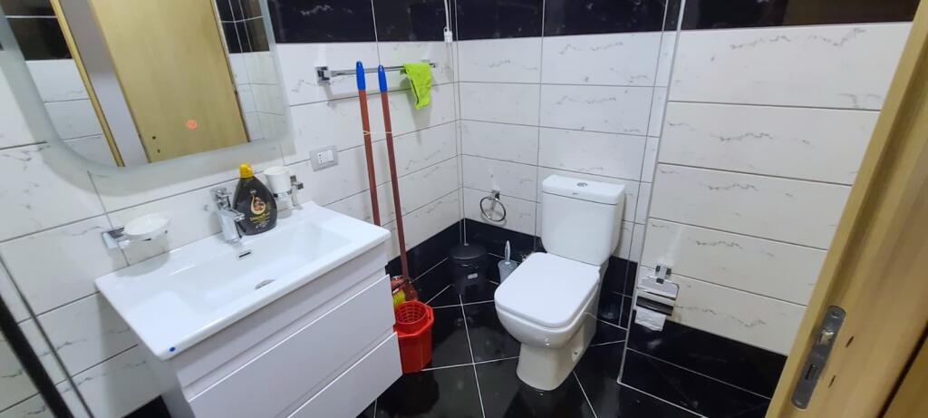 Jepen me qira 7 apartamente sezonale 1+1,Lungomare Vlore