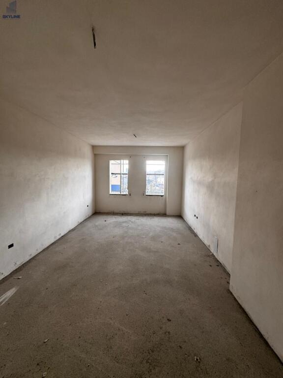 Vendesi Appartamento 1+1+Posto Auto-Demollari Costruzione