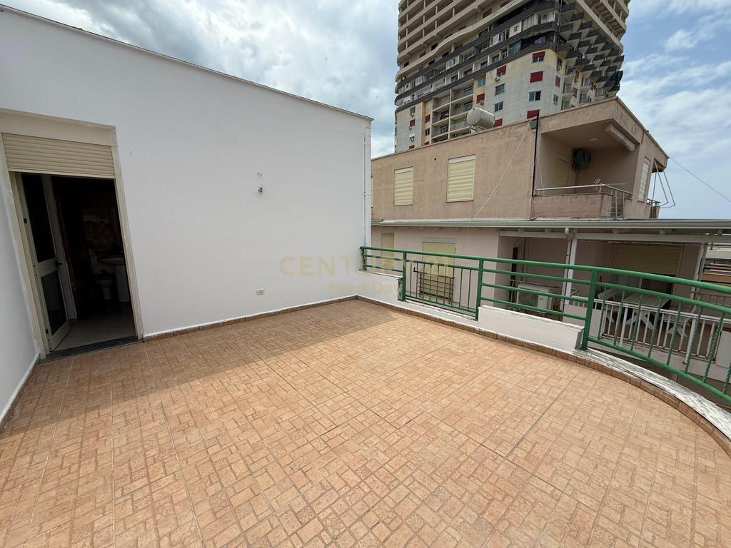 SHITET APARTAMENT 1+1+2 TEK SHKEMBI KAVAJES