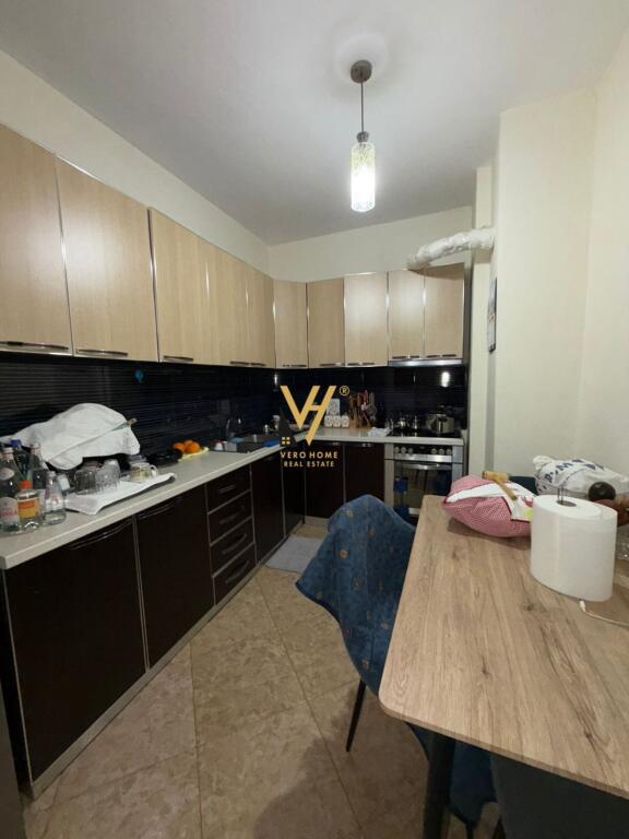 SHITET APARTAMENT 2+1+2+BLK TE TELEFERIKU, FRESK 140.000 EURO