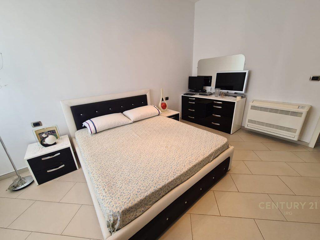 APARTAMENT 2+1 TEK KOMPLEKSI HALILI PER SHITJE