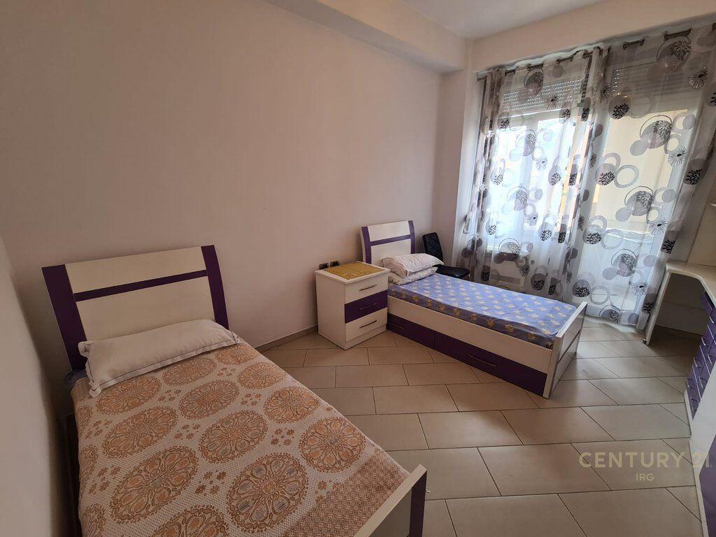 APARTAMENT 2+1 TEK KOMPLEKSI HALILI PER SHITJE