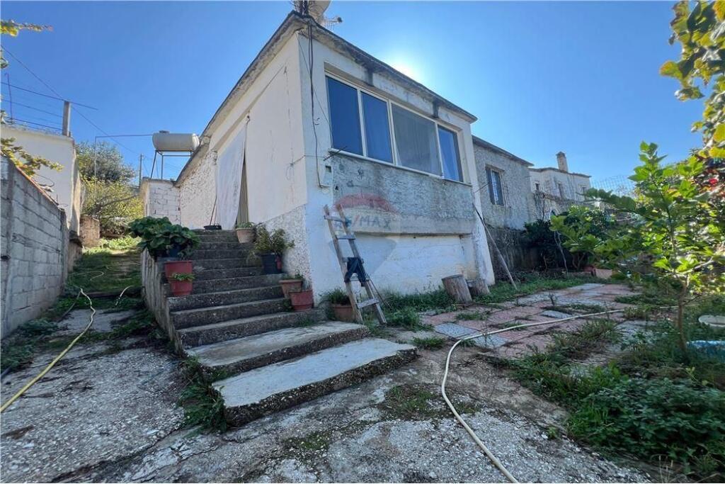 🏡 Shtëpi Private për Shitje – Radhimë, Jonufër | Vlorë