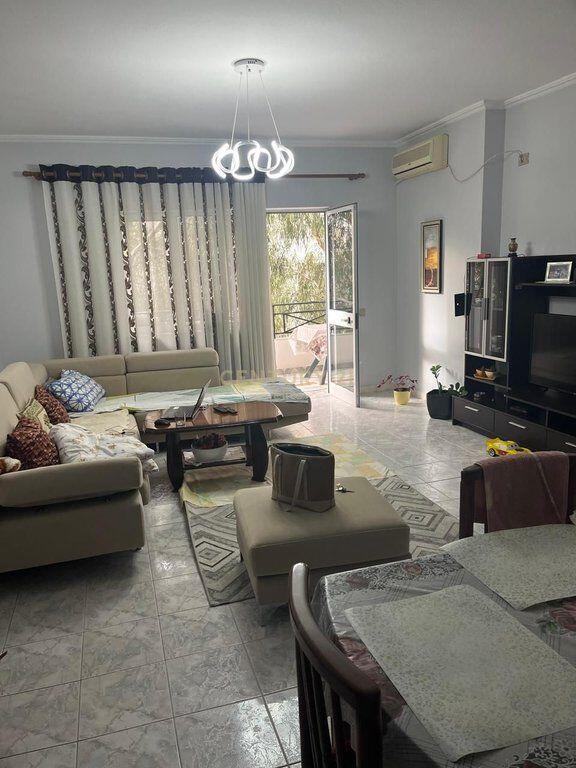 Apartament 2+1 per shitje tek Rruga Sami Frasheri,Blloku