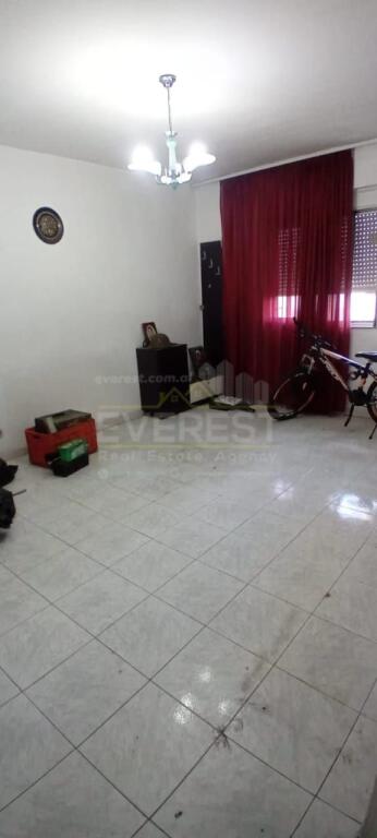 Appartamento 1+1 con ipoteca in vendita in Via Kavaja. Prezzo 132.000 Euro