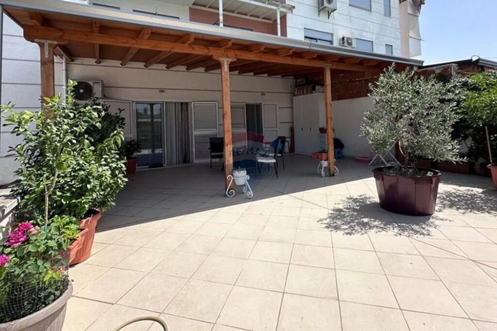 Apartament - Për Shitje - Linzë, Tiranë(ID: 530261047-205)