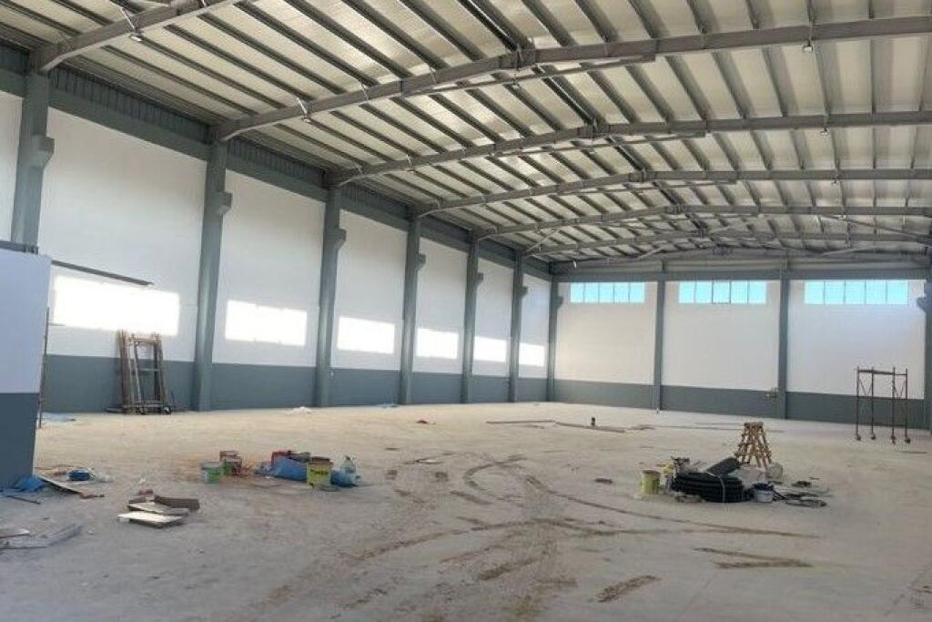 📌 Jepet me qira Kapanon Industrial në Vorë