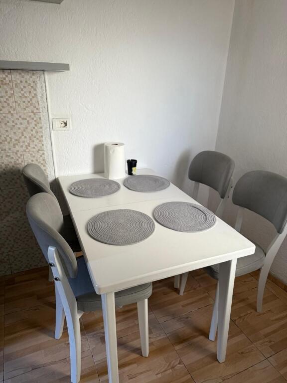 Appartamento 1+1 in affitto – Allias!!!