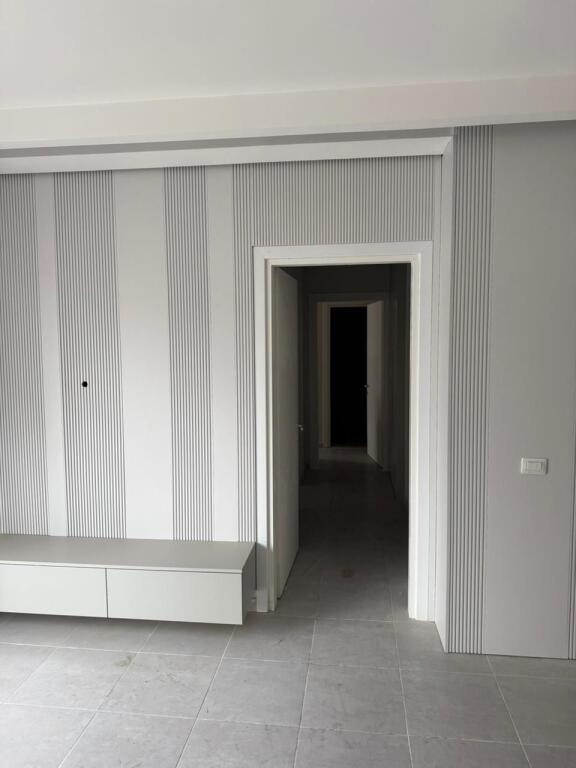 🏡 Jepet me Qira Apartament 2+1+2