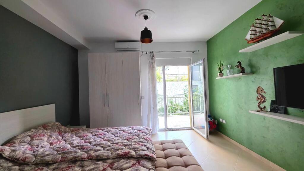 Studio për Shitje në Zonë Elitare pranë Marina Bay – Vlorë