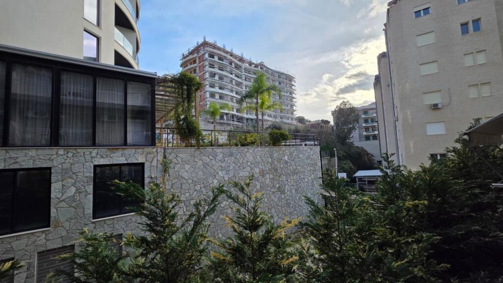 Studio për Shitje në Zonë Elitare pranë Marina Bay – Vlorë