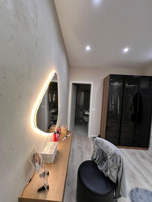 ⚡Jepet apartament me qera 2+1+2 Kontakti 21 Dhjetori.⚡