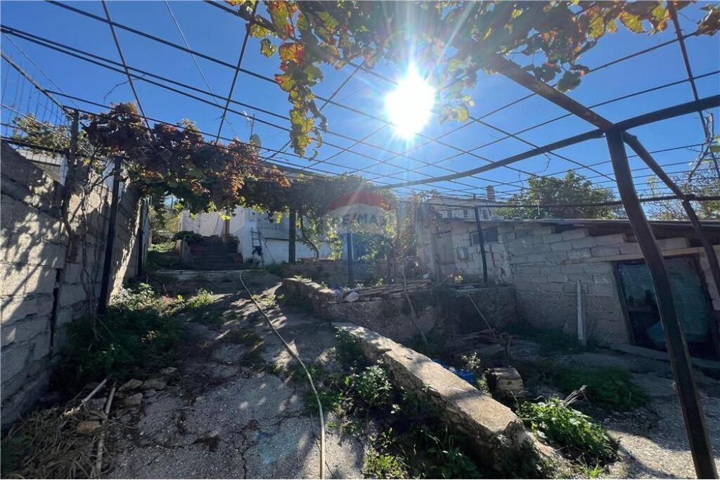 🏡 Shtëpi Private për Shitje – Radhimë, Jonufër | Vlorë