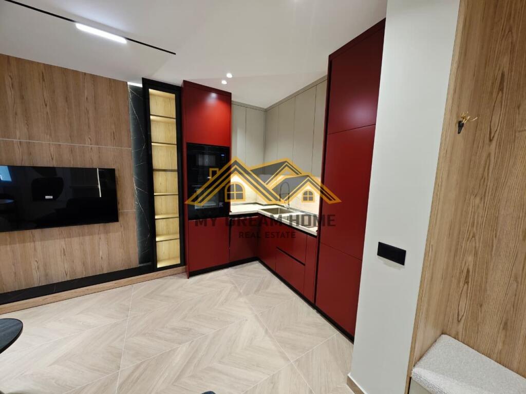 SUPER APARTMENT 1+1 IN THE CENTER OF DURRES, FOR SALE !