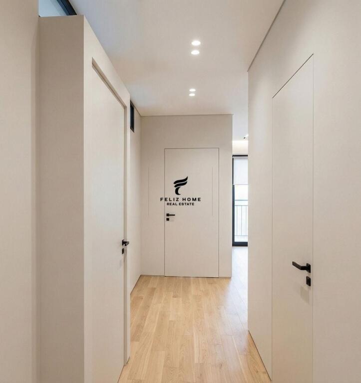 ZYRE ME QERA 83 M2 LIQENI I THATE 150.000 LEKE