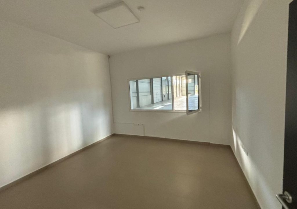 🏭 Vlorë – Kapanon Industrial në Vore