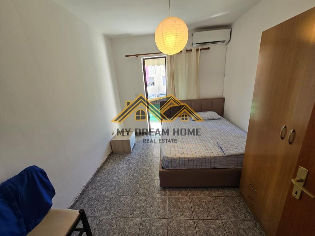 Appartamento 1+1 In Vendita sulla Spiaggia di Durazzo