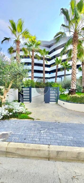 🏡 GAZONIERE NË SHITJE – WHITE HILL, CURRILA, DURRËS 🌊 MUNDËSI UNIKE INVESTIMI