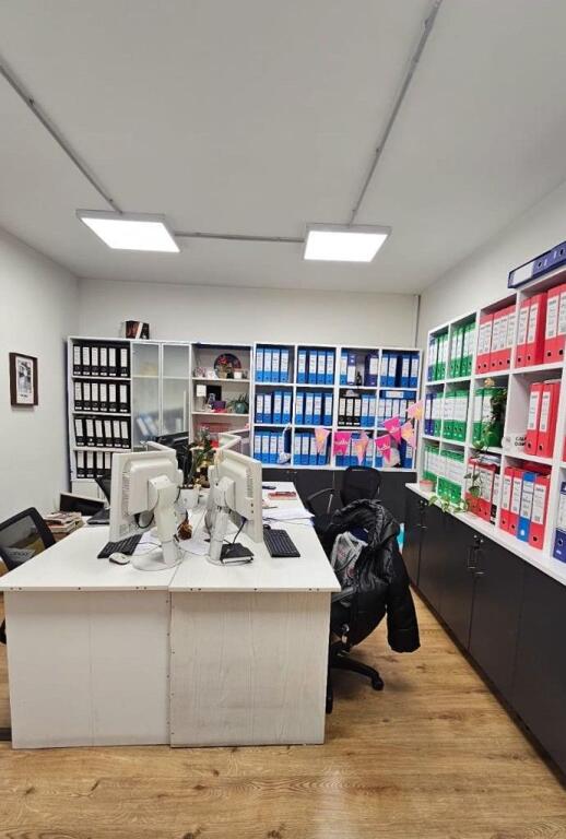 📌Ambient Zyre (Pjesë Vile) me Qira – Bllok, zona Juvenilja