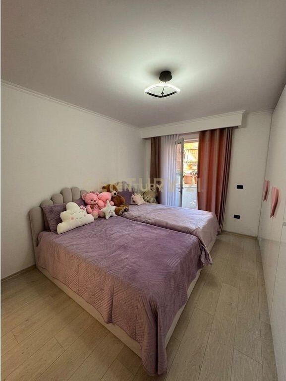 APARTAMENT ME QIRA 2+1+2+GARAZH TE BRRYLI!