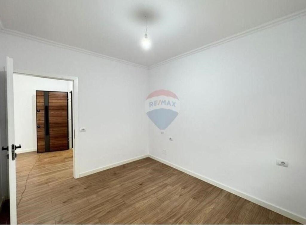 Apartament - Për Shitje - Rruga e Bogdanëve, Tiranë(ID: 530471001-367)