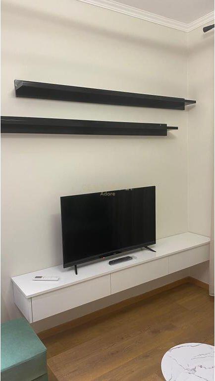 APARTAMENT 1+1 ME QIRA TE SHKOLLA KUQE