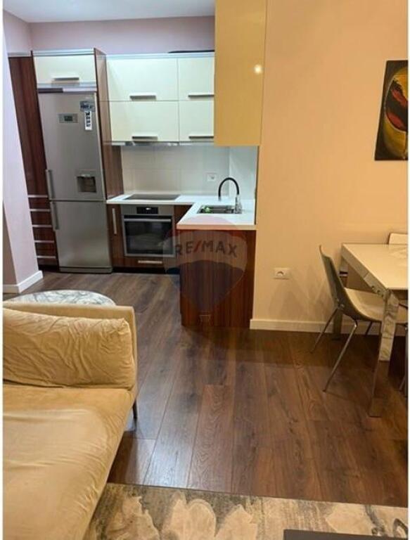 Jepet me Qira Apartament 1+1+Parkim Liqeni i thate