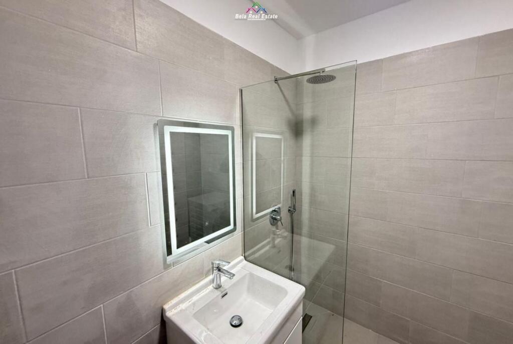 Apartament Me Qera 1+1 Tek Rruga e Dibres (ID B2101431) Tirane