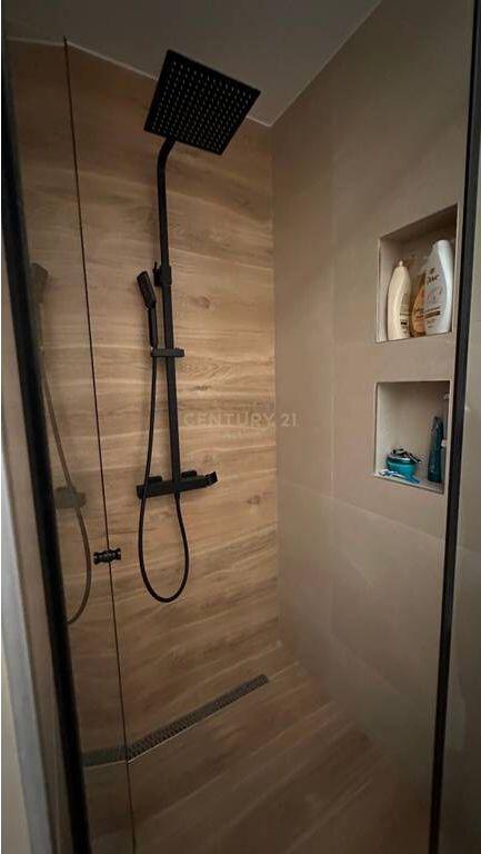 Rezidencë Banimi me Qira! 10,000 € /Muaj