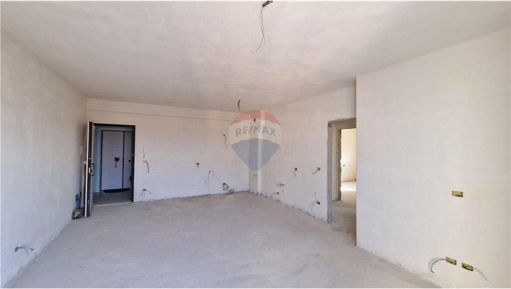 🏢 Apartament 2+1+2 – Për Shitje | Transballkanike, Vlorë