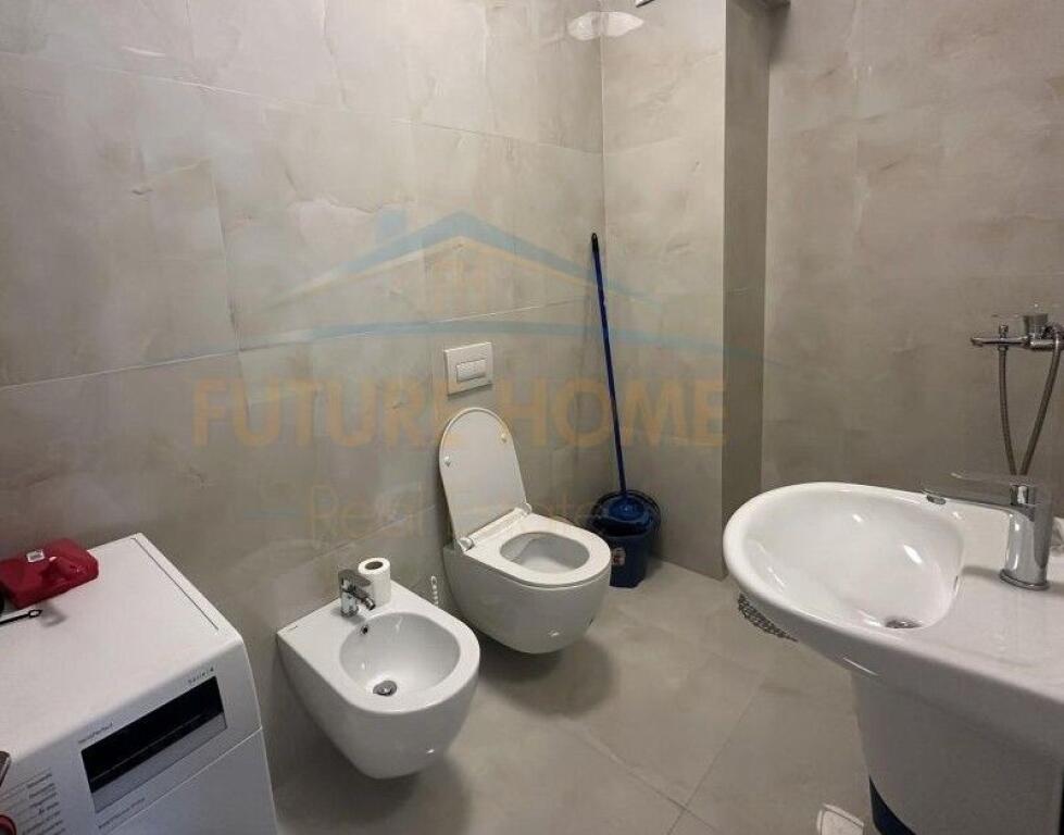 Qera, Apartament 2+1+2+Post Parkimi , Yzberisht