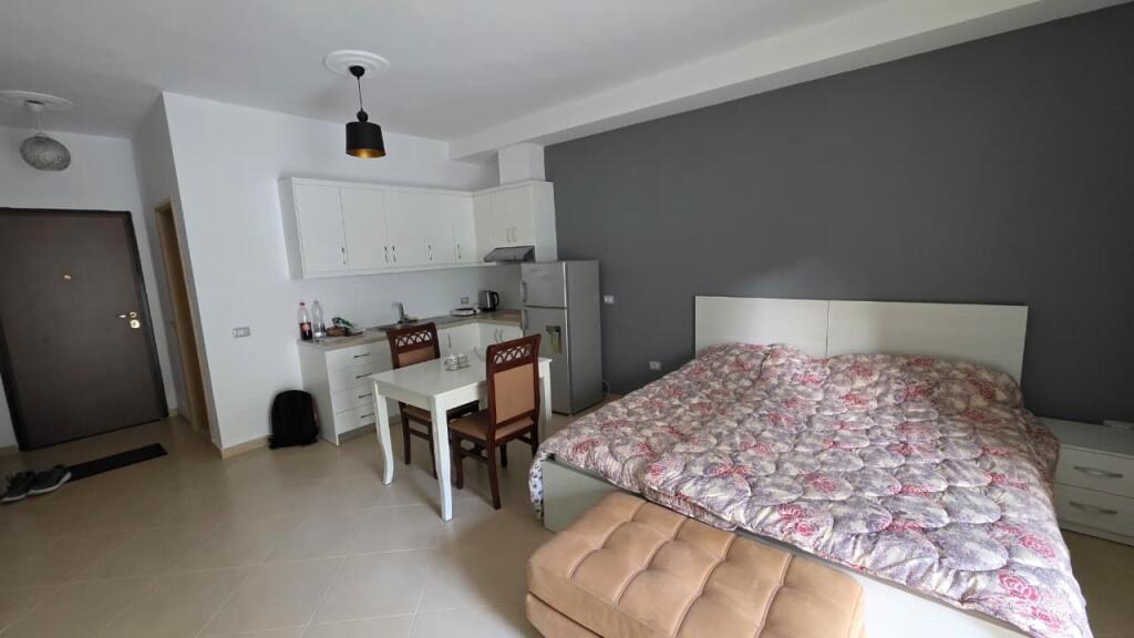 Studio për Shitje në Zonë Elitare pranë Marina Bay – Vlorë