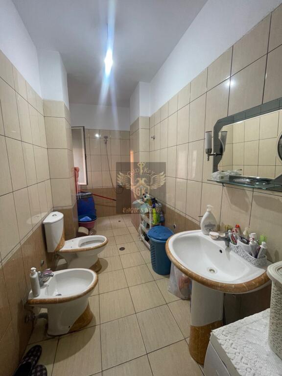 🏡 SHITET APARTAMENT 2+1 – Plazh Florida, Durrës