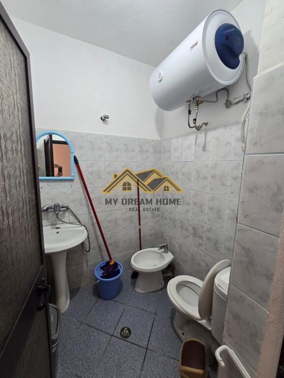 Appartamento 1+1 In Vendita sulla Spiaggia di Durazzo