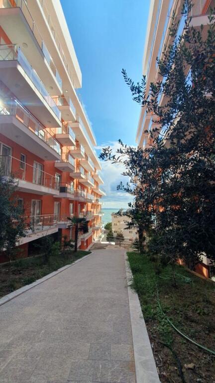 🏡 Apartament 1+1 – Rana e Hedhun, Kompleksi Seaview  