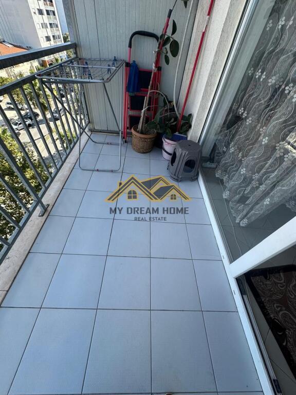 JEPET ME QERA APARTAMENT 1+1 STACIONI I PARE I PLAZHIT